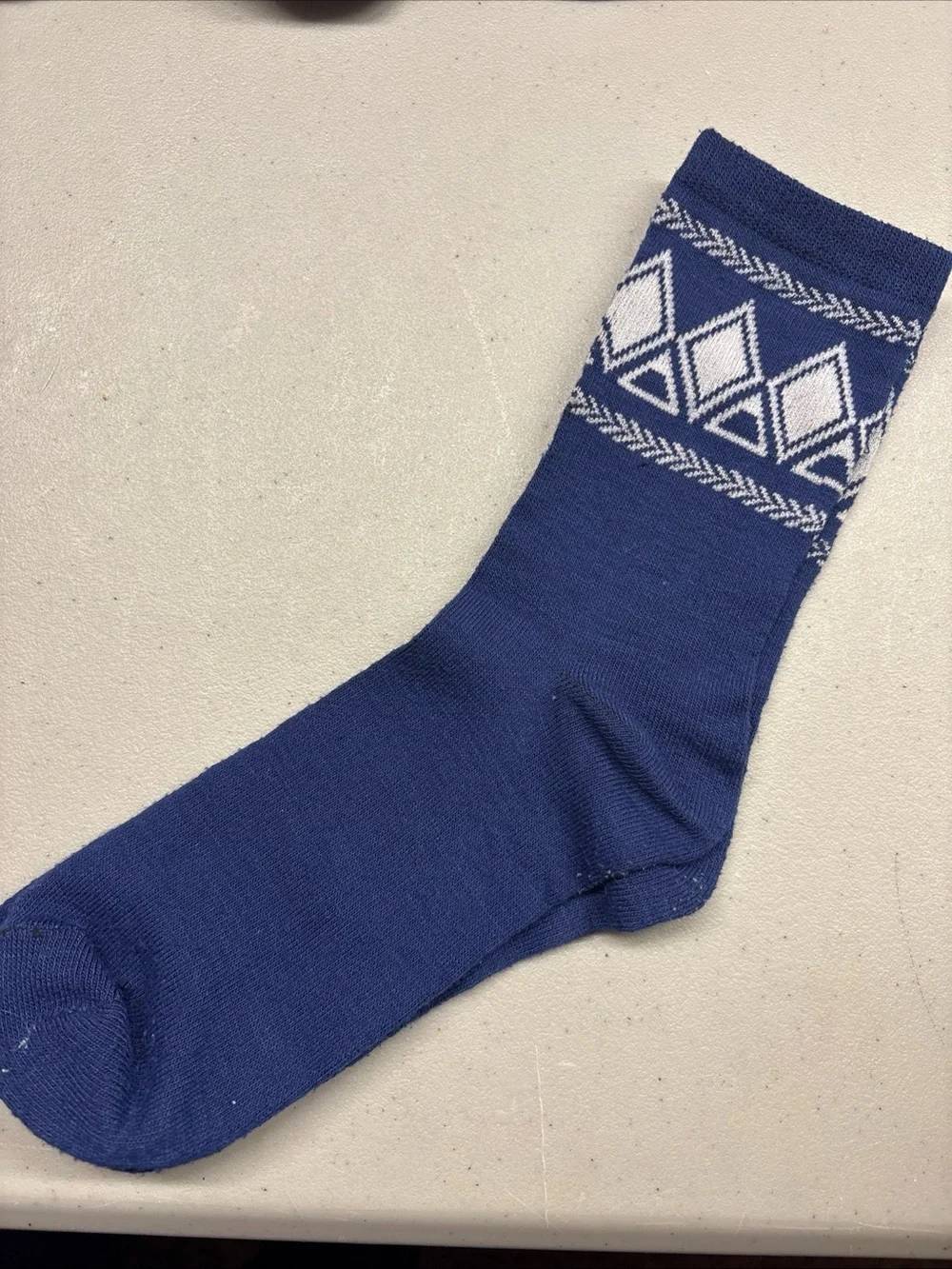 Women’s Fair Isle Red White Christmas Socks Nordic Winter Stars Cotton Blend